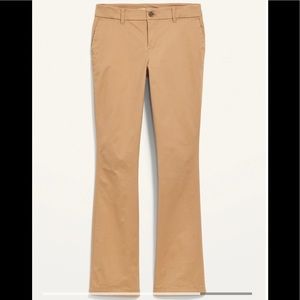 *NWT Old Navy Mid-Rise Boot-Cut Khakis